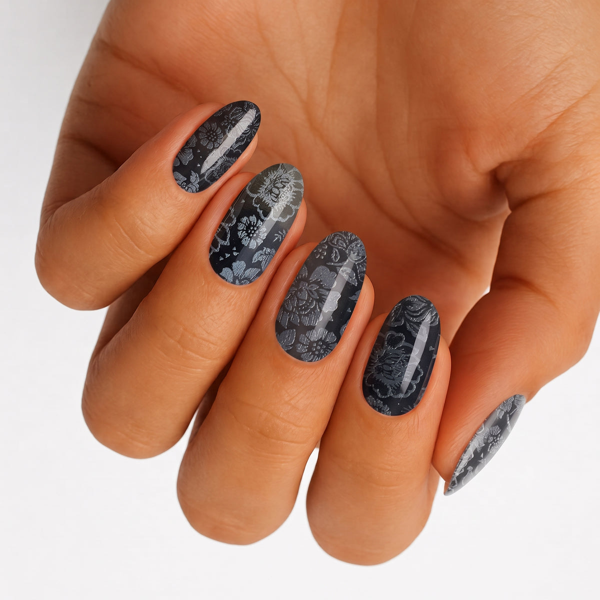 Monochrome Mood - Holy Classics (Non-UV Nail Wraps)