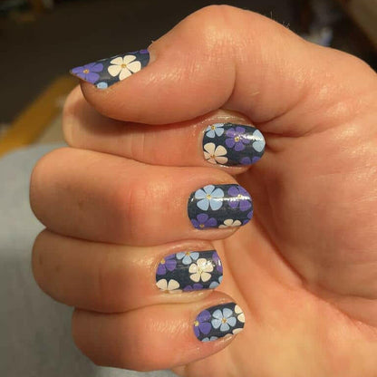 Holy Grail Nail Non-UV Nail Wraps Blue Peony - Holy Classics (Non-UV Nail Wraps)