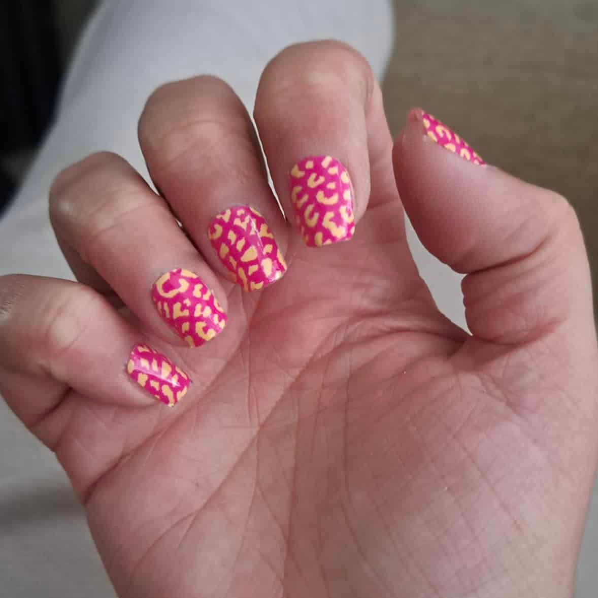 Holy Grail Nail Non-UV Nail Wraps Racy Leopard - Holy Classics (Non-UV Nail Wraps)