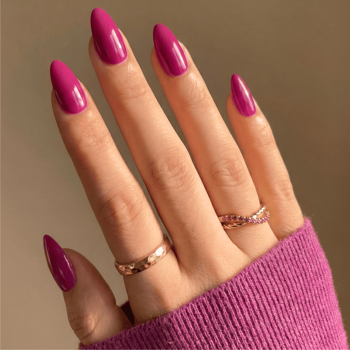 Holy Grail Nail press on High Heels & Chaos - Soft Gel Press Ons (Short Almond)